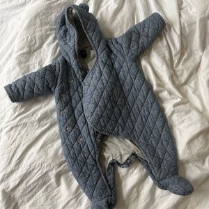 GAP Quilted Navy Baby Bodysuit size 6-12 months